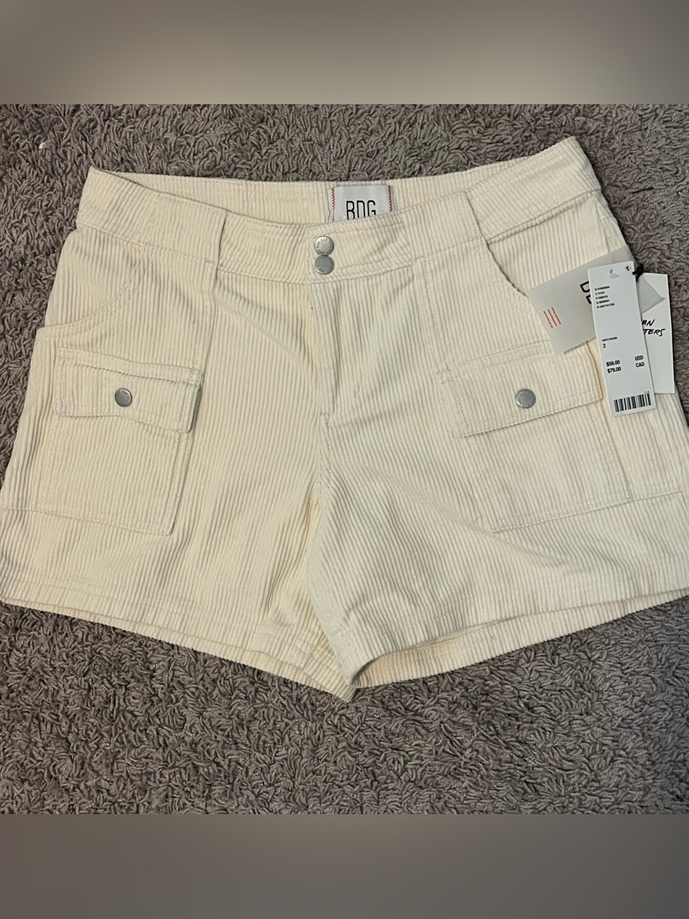 Women’s ivory Corduroy BDG urban outfitters Utility Shorts NWT Size 2 and UK 6